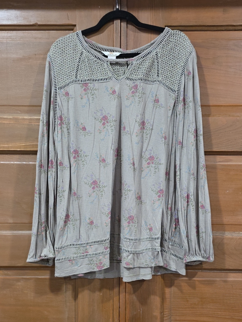 Light Gray Floral Crochet Yoke Tunic with Pink Rose Accents